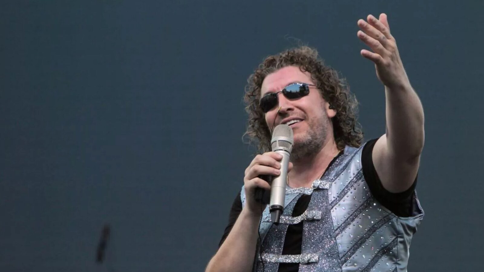 Leo Rey: filtran millonarias cifras por show y el curioso recargo de  millones por su grito viral